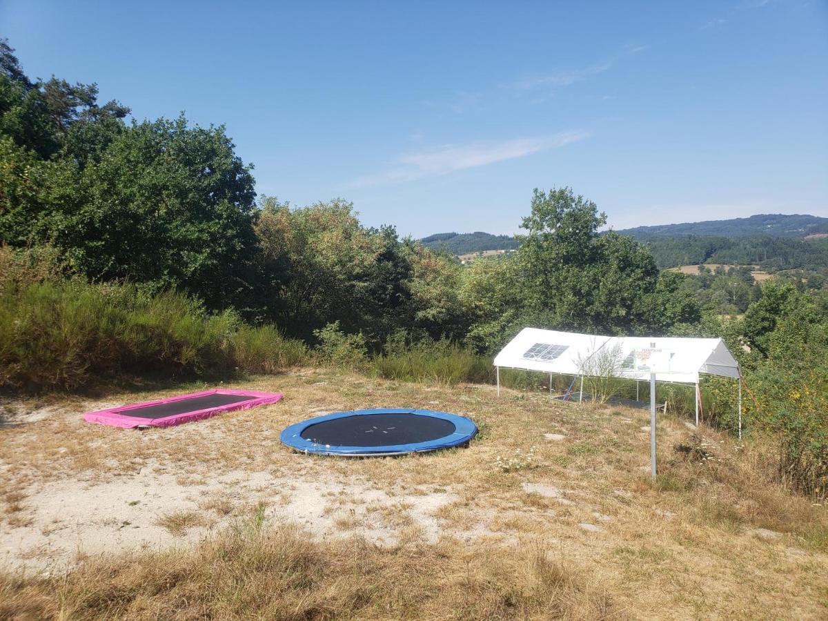 Camping La Vallée Verte Ambert Exterior foto